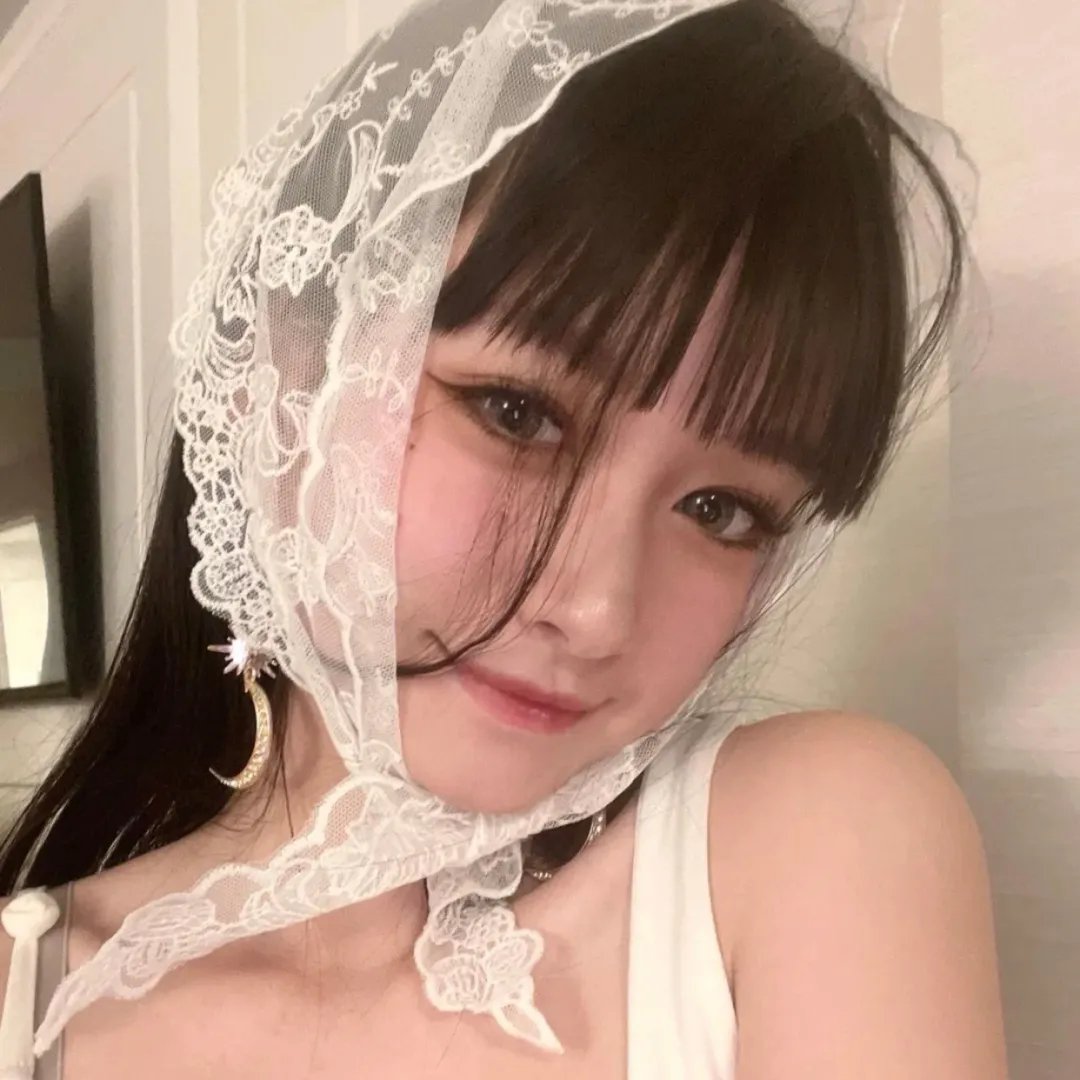 岩洞惊魂